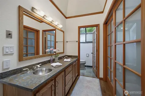 16653 157th Avenue SE Renton WA 98058