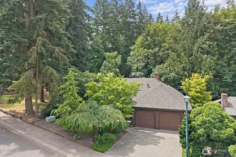 16653 157th Avenue SE Renton WA 98058