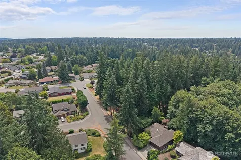 16653 157th Avenue SE Renton WA 98058