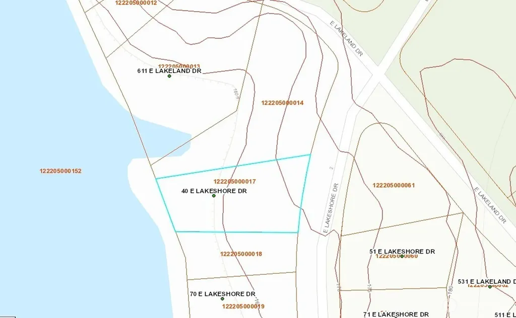 40 E Lakeshore Drive Allyn WA 98524