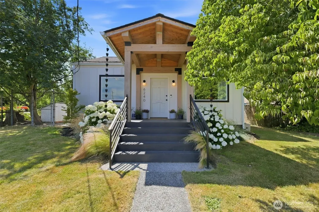 6240 S M Street Tacoma WA 98408