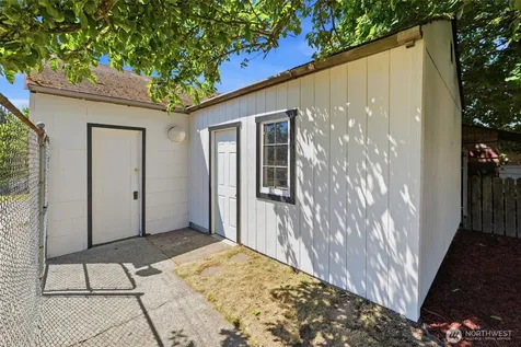 6240 S M Street Tacoma WA 98408