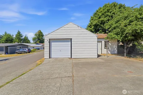 6240 S M Street Tacoma WA 98408