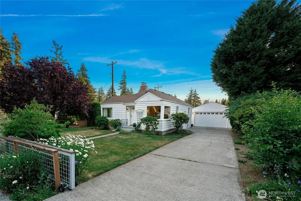 13203 2nd Avenue NW Seattle WA 98177