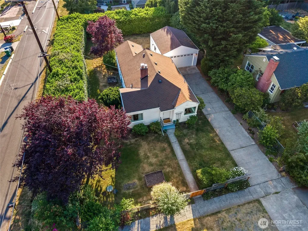 13203 2nd Avenue NW Seattle WA 98177