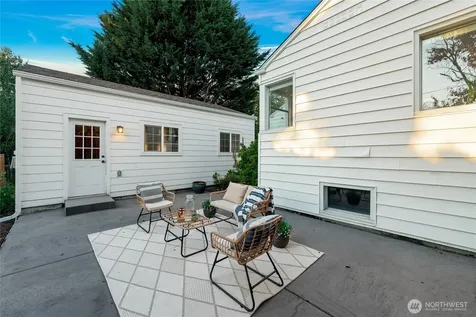 13203 2nd Avenue NW Seattle WA 98177