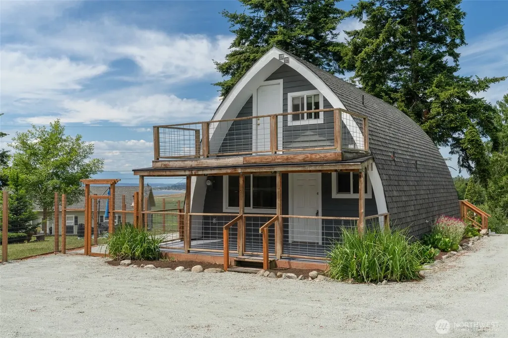 1117 Halsey Drive Coupeville WA 98239