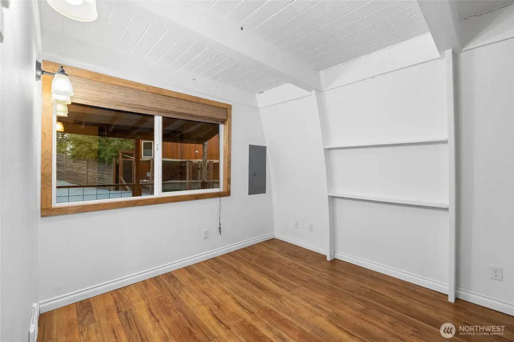 1117 Halsey Drive Coupeville WA 98239