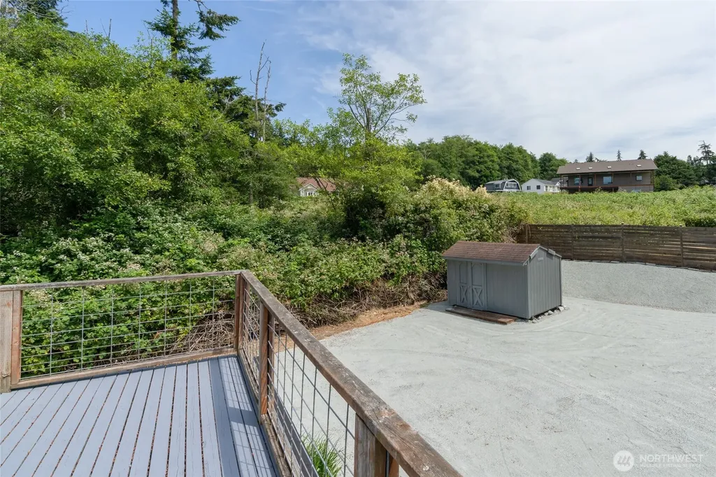1117 Halsey Drive Coupeville WA 98239