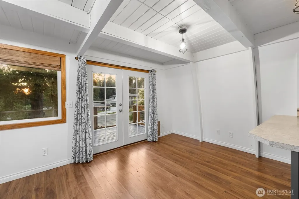 1117 Halsey Drive Coupeville WA 98239