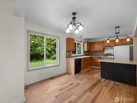 22288 NE Woodinville Duval Road Woodinville WA 98077