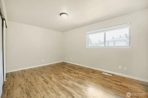 23227 110th Place SE Kent WA 98031