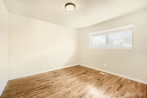 23227 110th Place SE Kent WA 98031