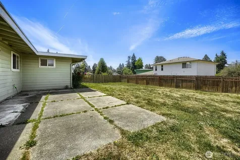 23227 110th Place SE Kent WA 98031