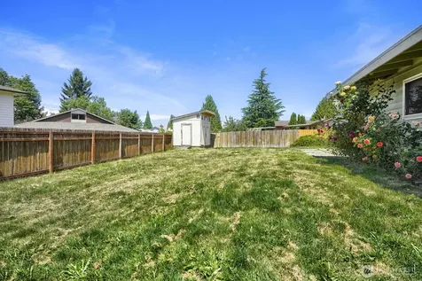 23227 110th Place SE Kent WA 98031