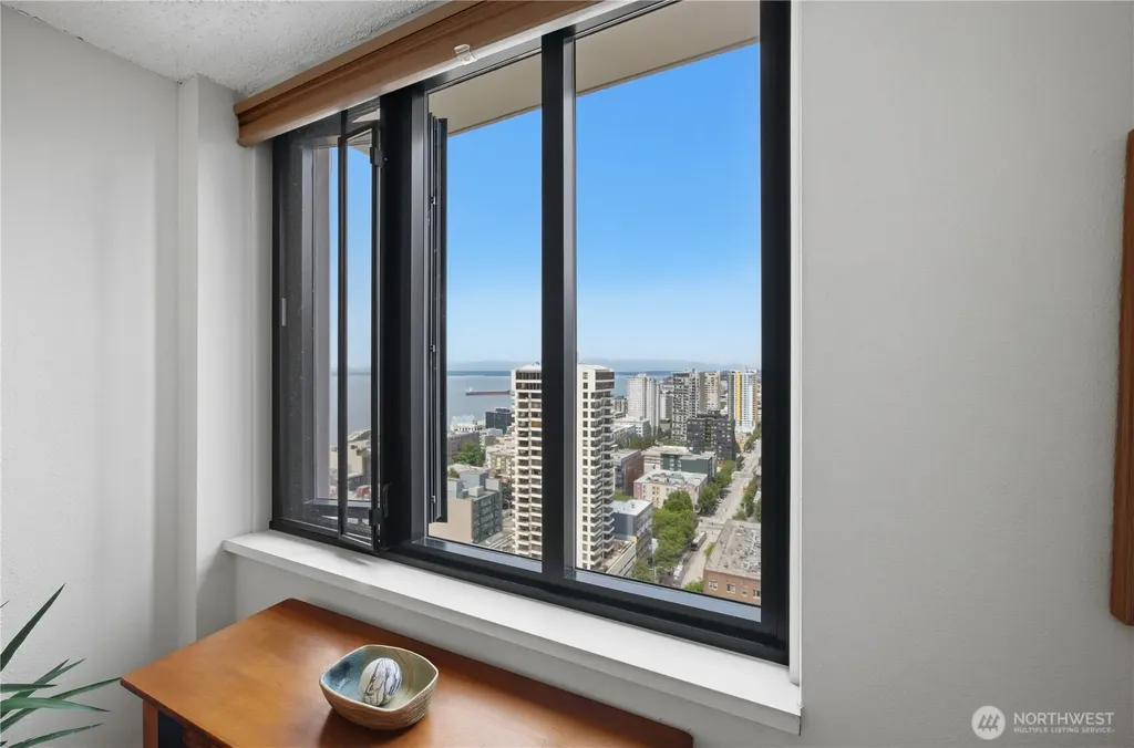 2100 3rd Avenue Seattle WA 98121