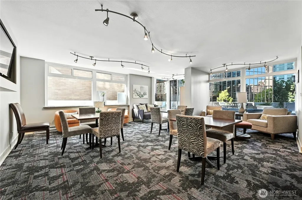 2100 3rd Avenue Seattle WA 98121