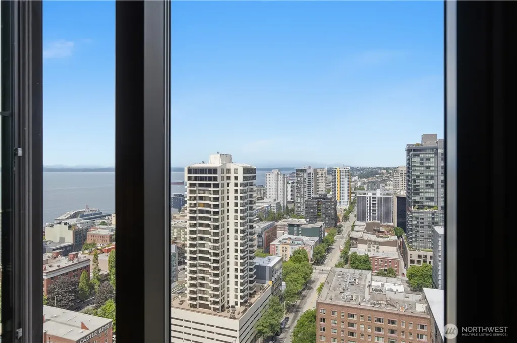 2100 3rd Avenue Seattle WA 98121