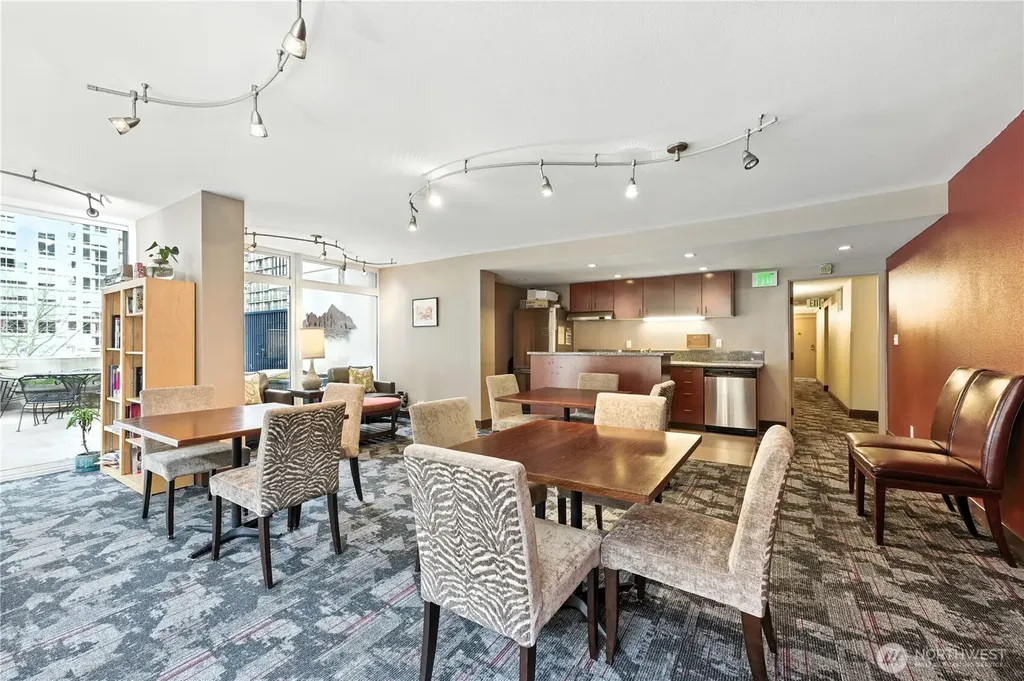 2100 3rd Avenue Seattle WA 98121
