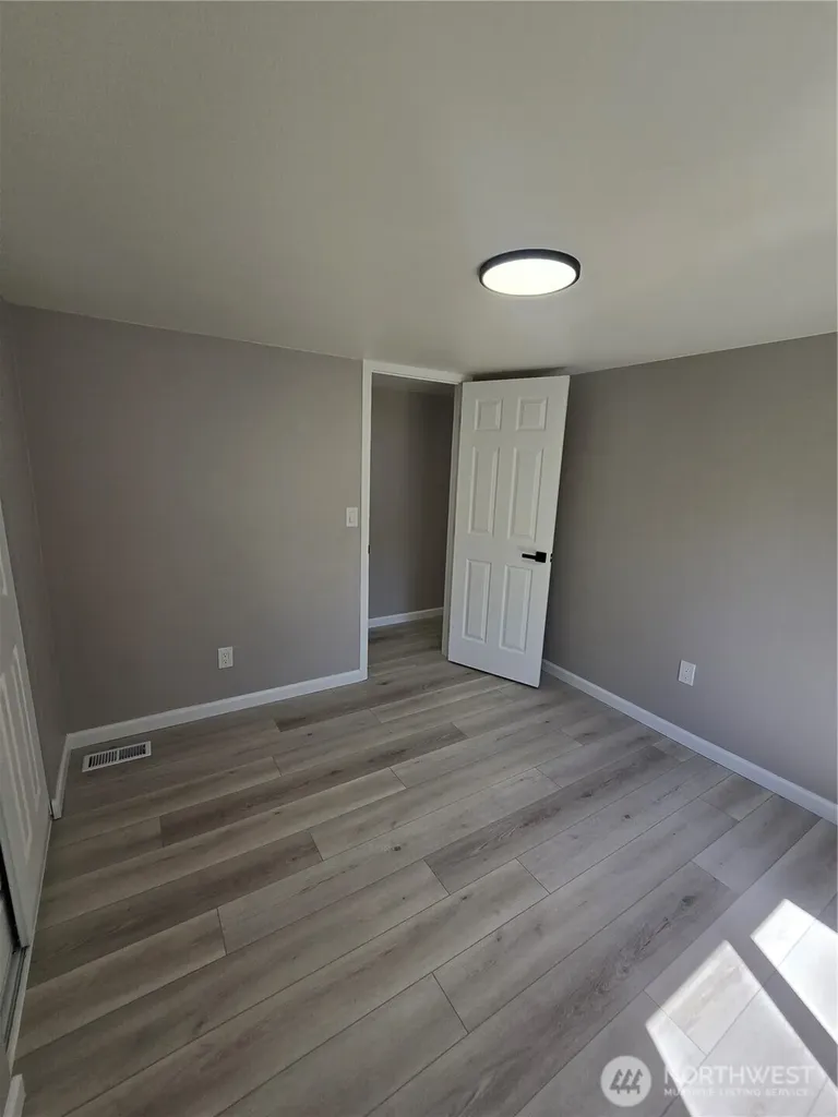 20710 9th Avenue E Spanaway WA 98387