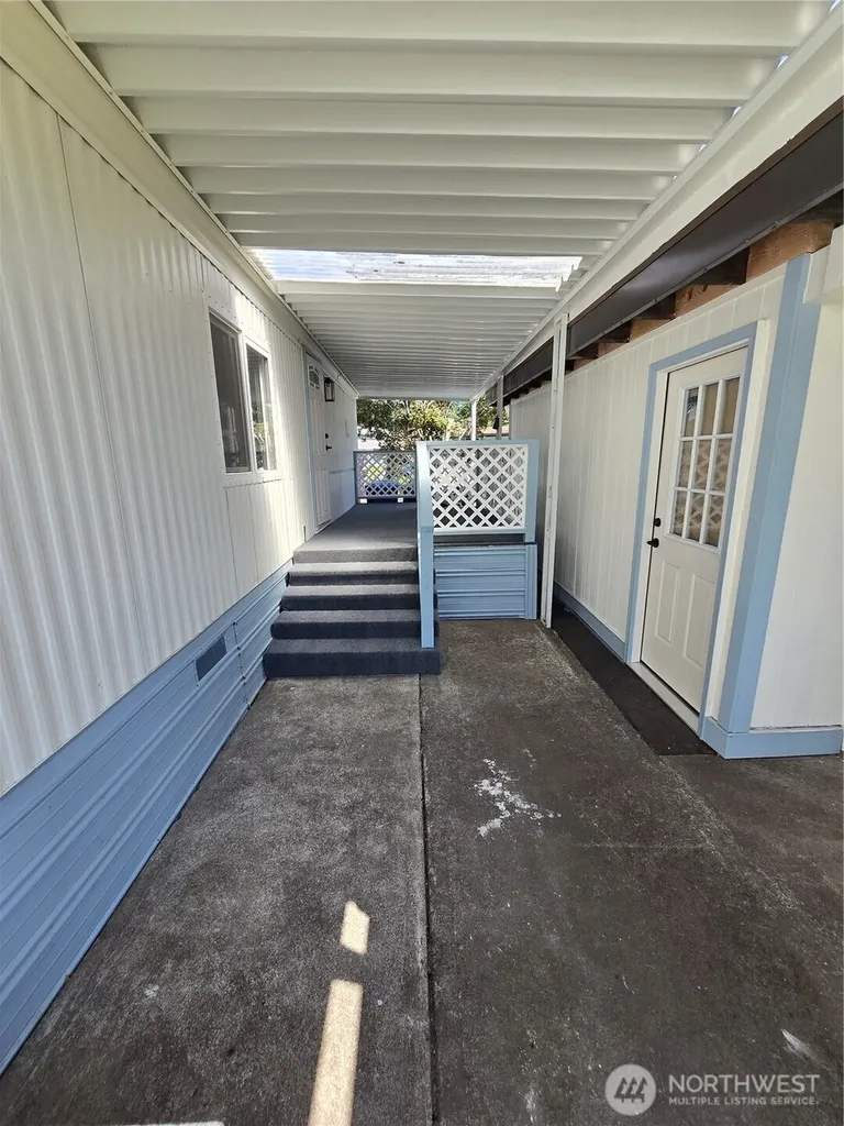 20710 9th Avenue E Spanaway WA 98387