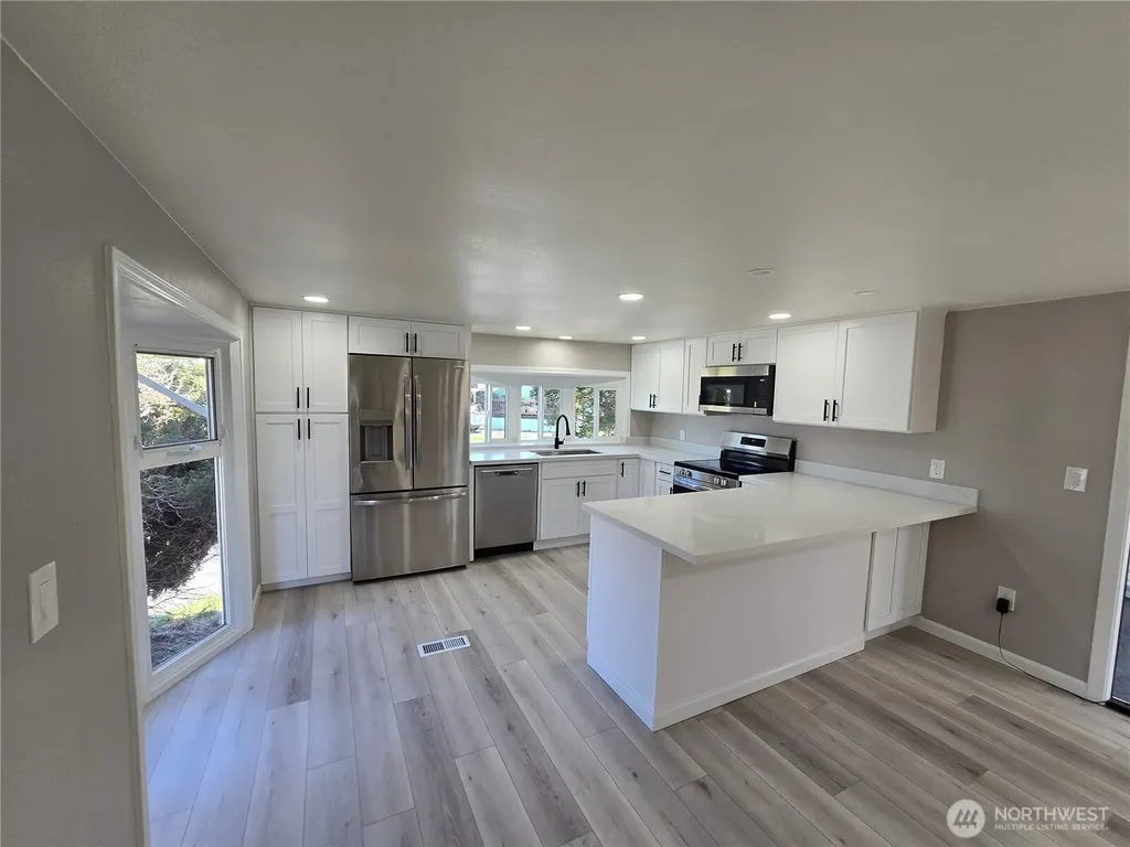 20710 9th Avenue E Spanaway WA 98387