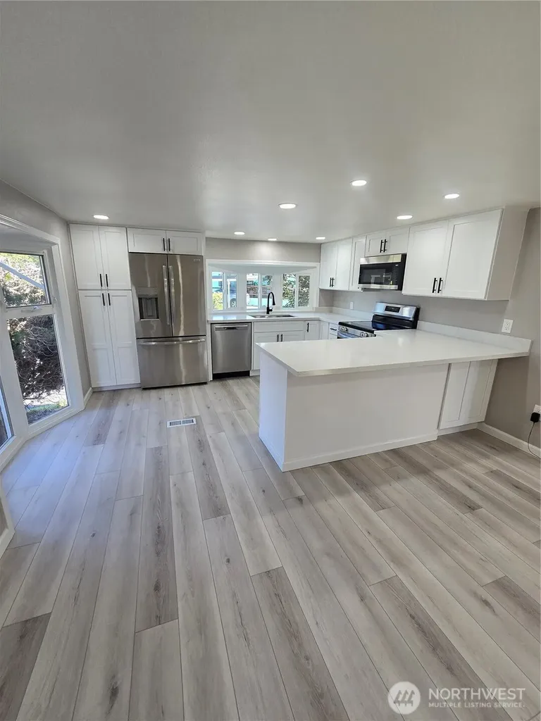 20710 9th Avenue E Spanaway WA 98387
