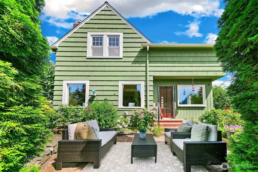 415 9th Street Snohomish WA 98290