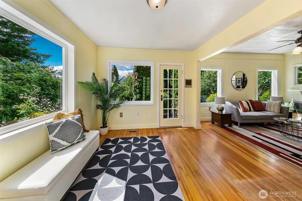 415 9th Street Snohomish WA 98290
