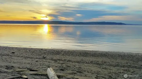 2817 Huckleberry Lane Camano Island WA 98282