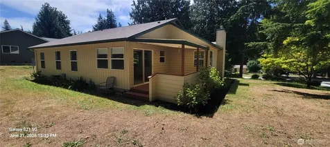 2817 Huckleberry Lane Camano Island WA 98282
