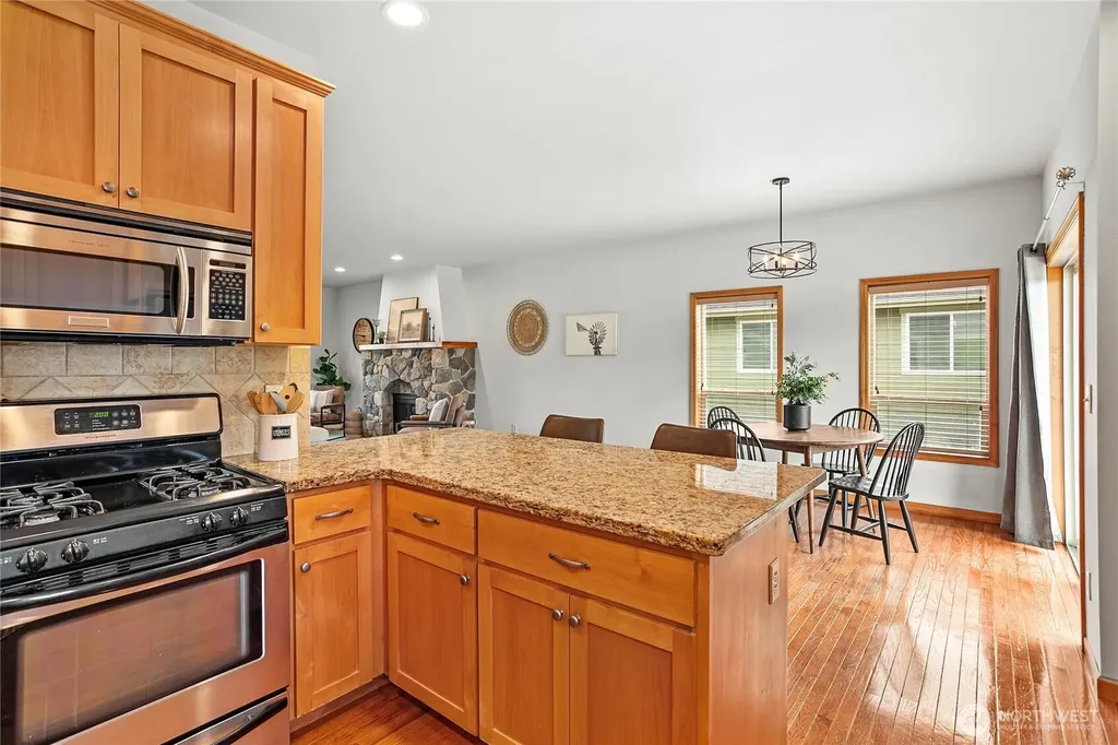 1451 Larkspur Street Lynden WA 98264