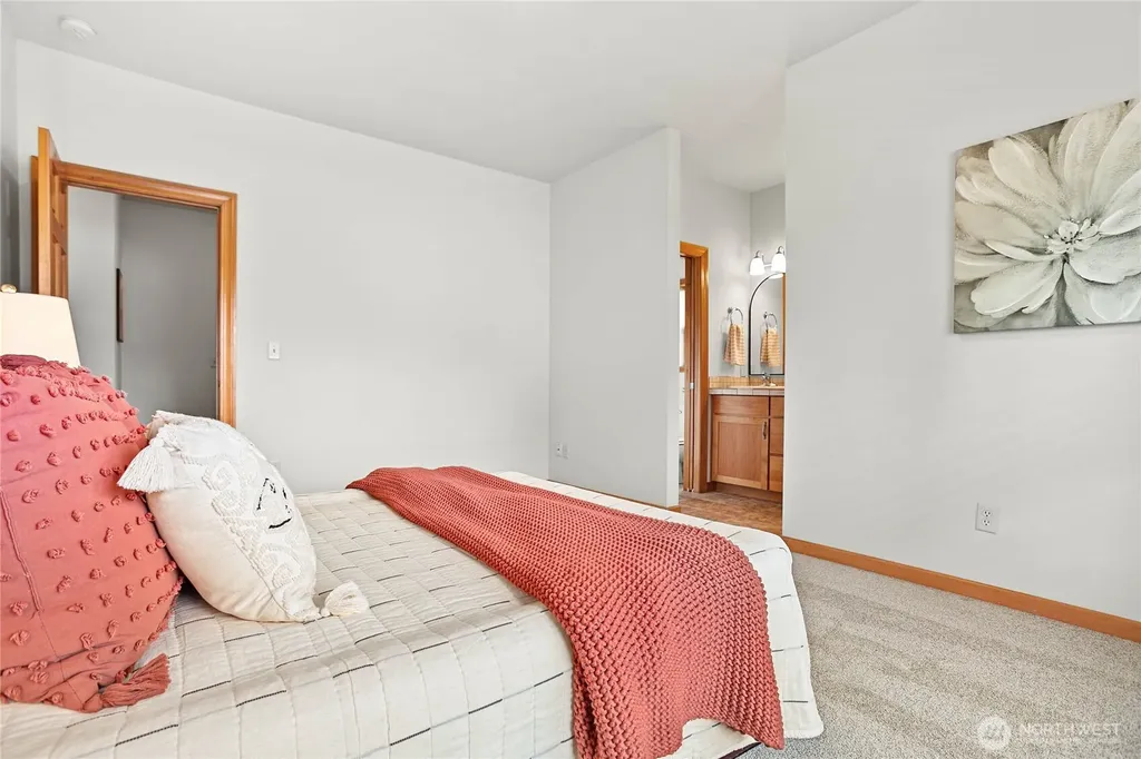 1451 Larkspur Street Lynden WA 98264