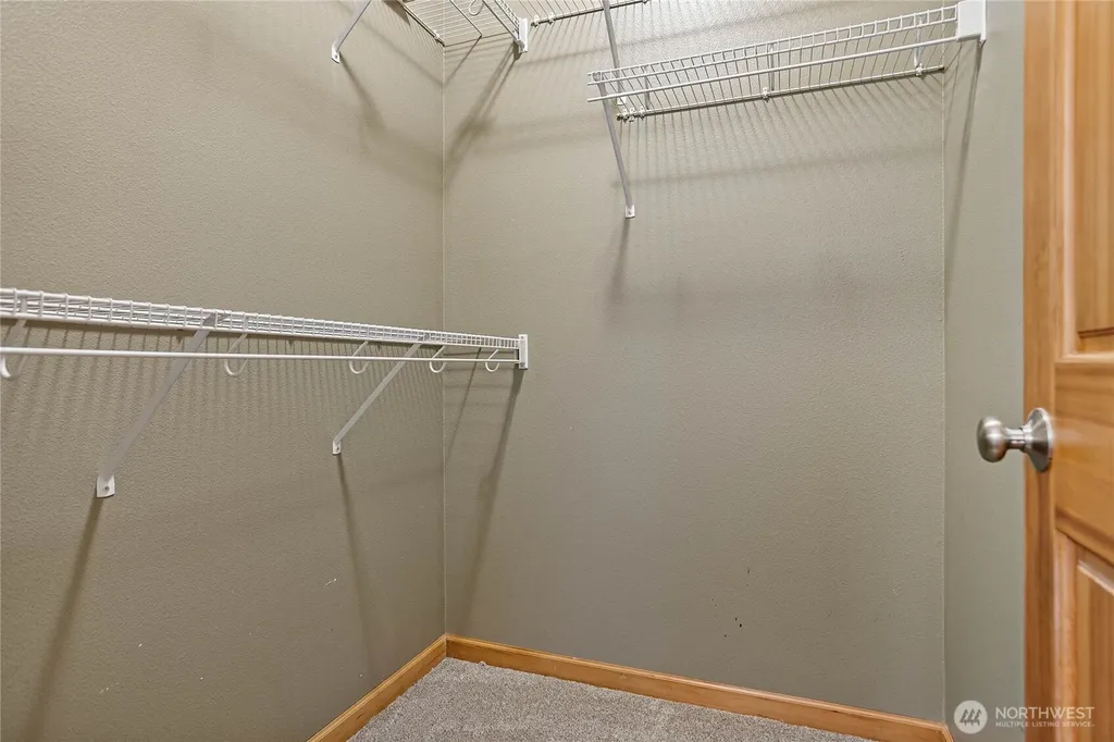 1451 Larkspur Street Lynden WA 98264