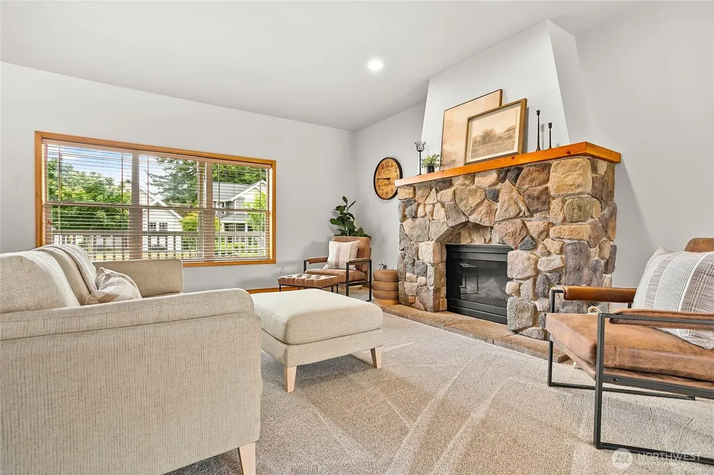 1451 Larkspur Street Lynden WA 98264