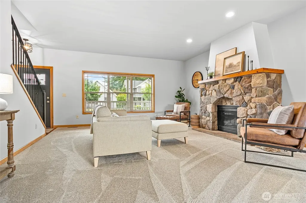 1451 Larkspur Street Lynden WA 98264