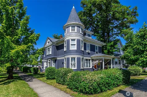 2152 S -54 J St Street Tacoma WA 98405