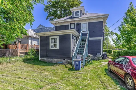 2152 S -54 J St Street Tacoma WA 98405