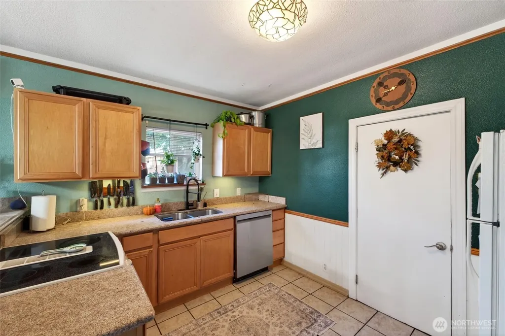 10920 47th Avenue SW Lakewood WA 98499