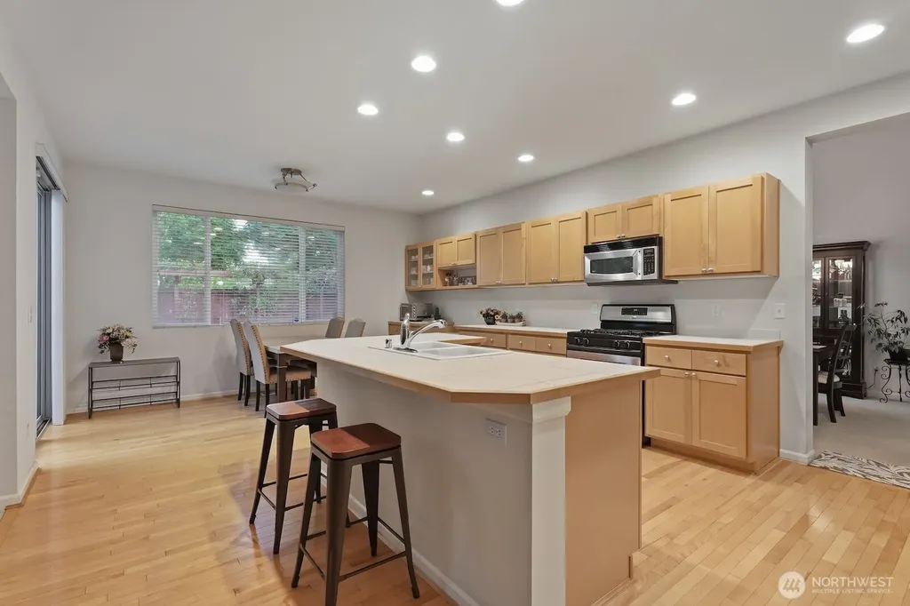 1220 68th Street SE Auburn WA 98092