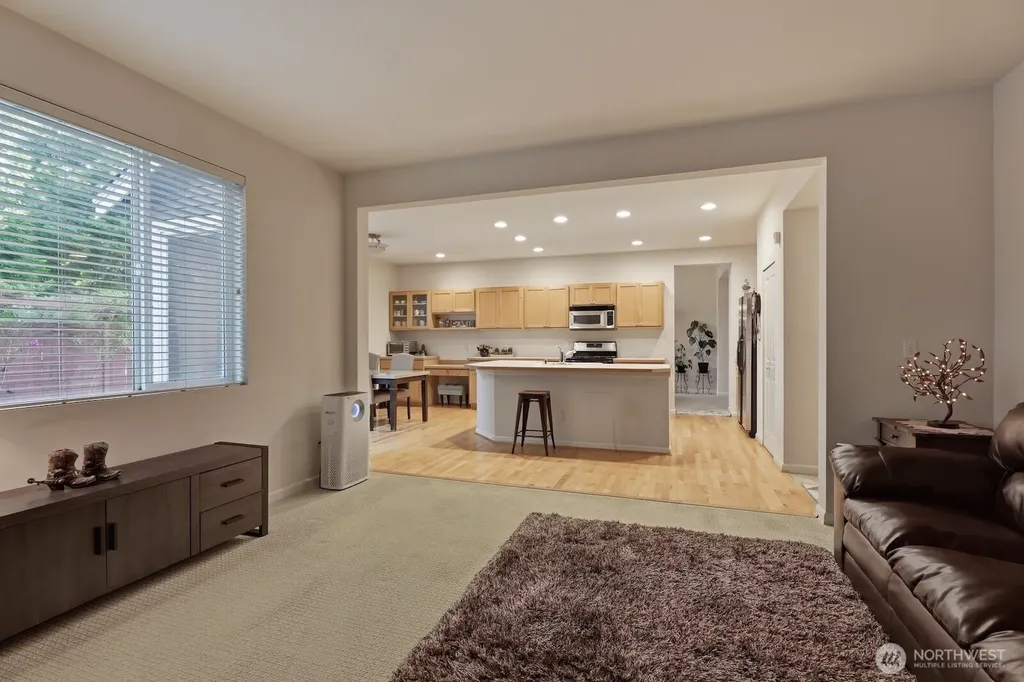 1220 68th Street SE Auburn WA 98092