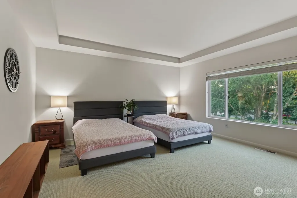 1220 68th Street SE Auburn WA 98092