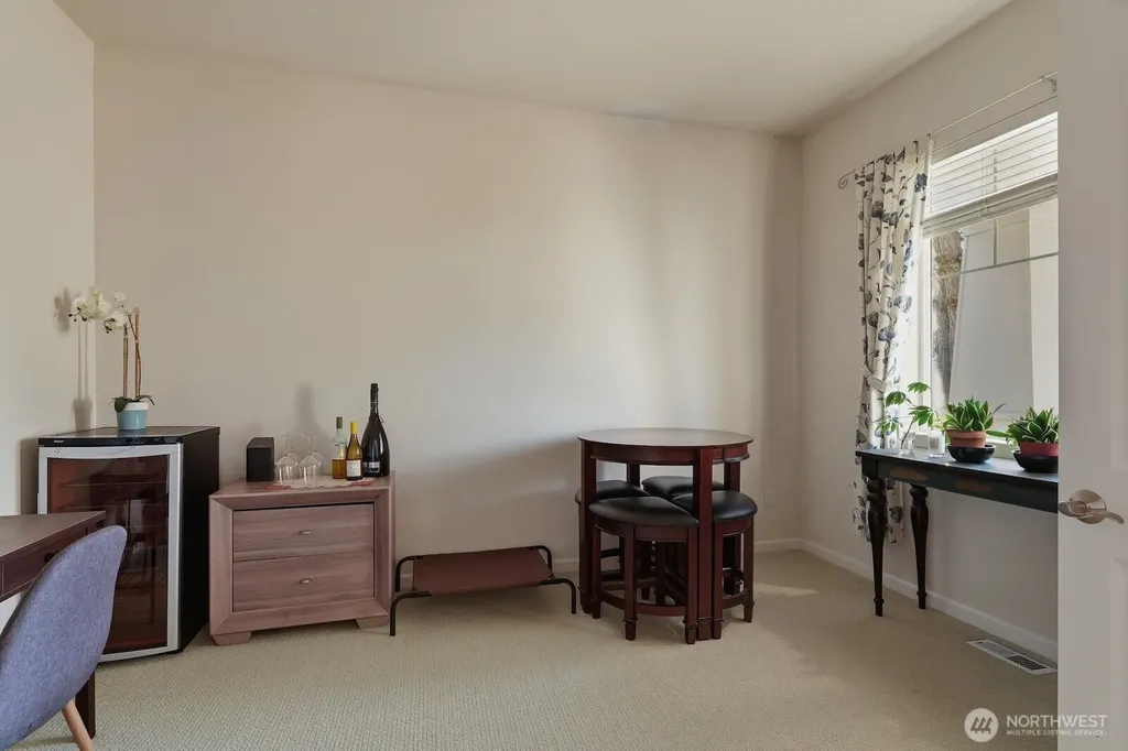1220 68th Street SE Auburn WA 98092