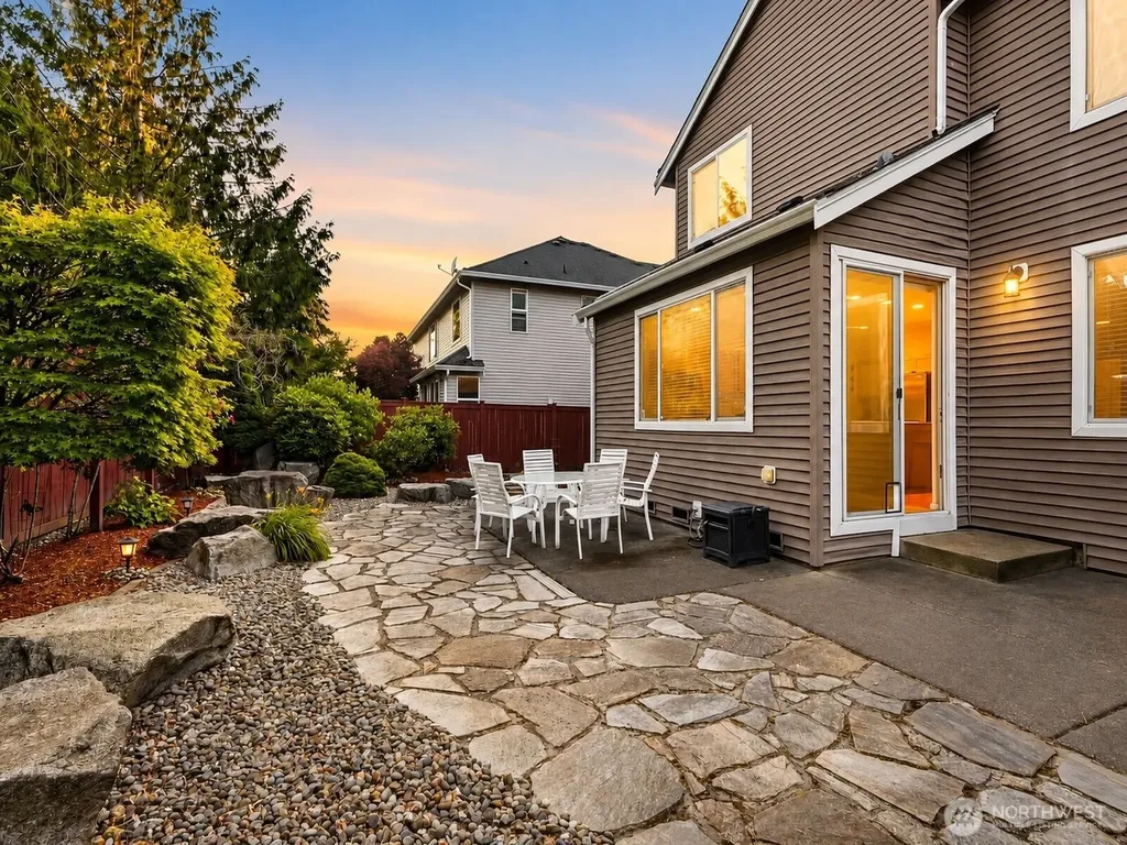 1220 68th Street SE Auburn WA 98092