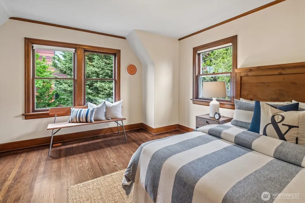 1146 N 78th Street Seattle WA 98103