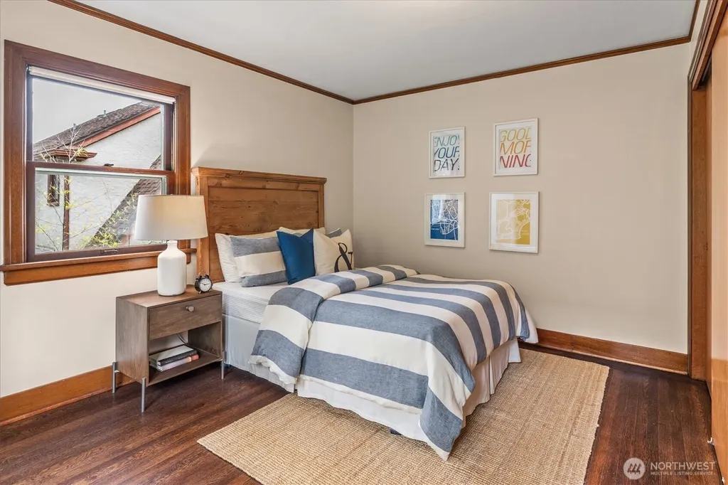 1146 N 78th Street Seattle WA 98103
