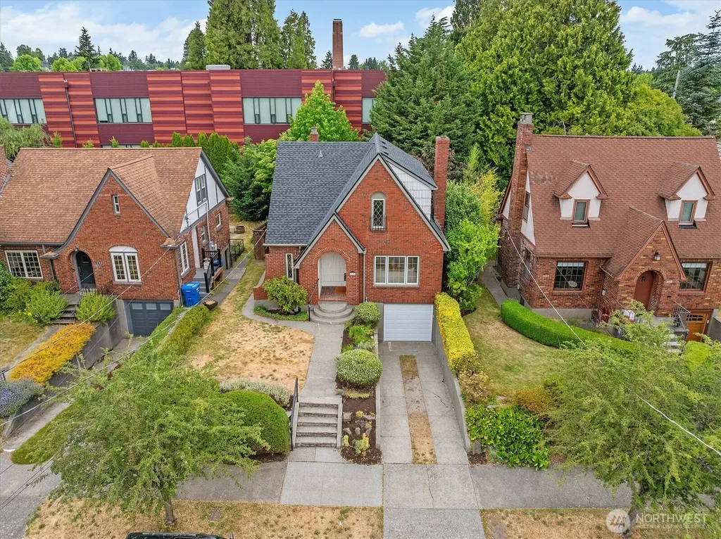 1146 N 78th Street Seattle WA 98103