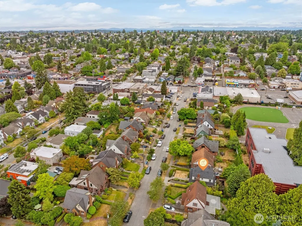 1146 N 78th Street Seattle WA 98103