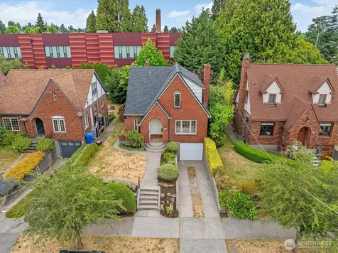 1146 N 78th Street Seattle WA 98103