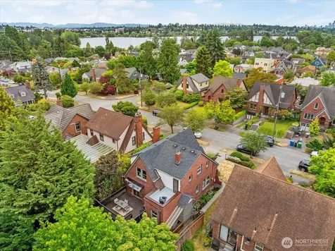 1146 N 78th Street Seattle WA 98103